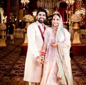 Meet your Posher, Akhil